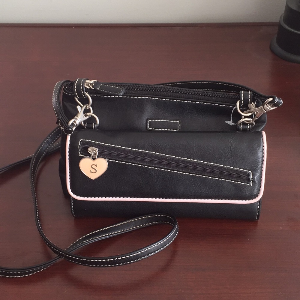 Black purse
